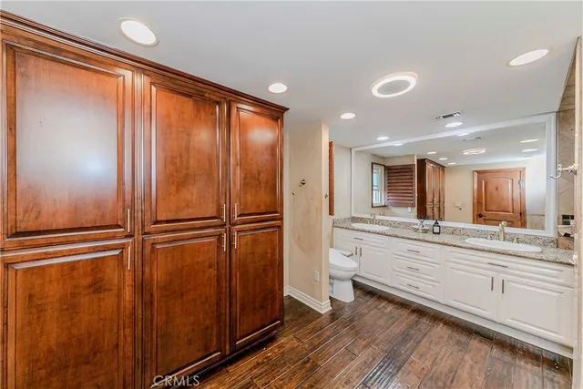 $1,560,000 | 5901 East Firenze Crescent, Anaheim Hills, CA 92807