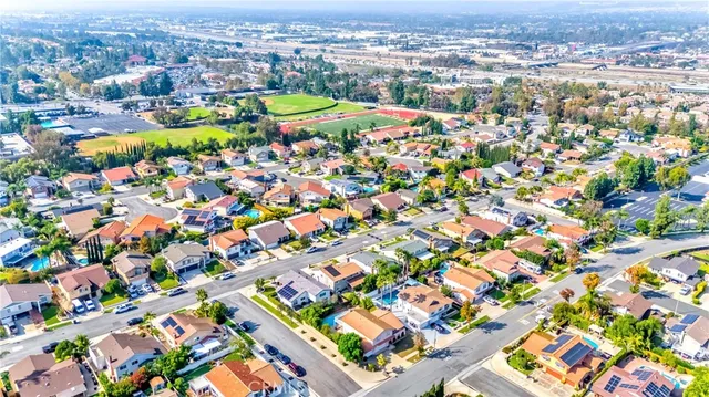 $1,560,000 | 5901 East Firenze Crescent, Anaheim Hills, CA 92807