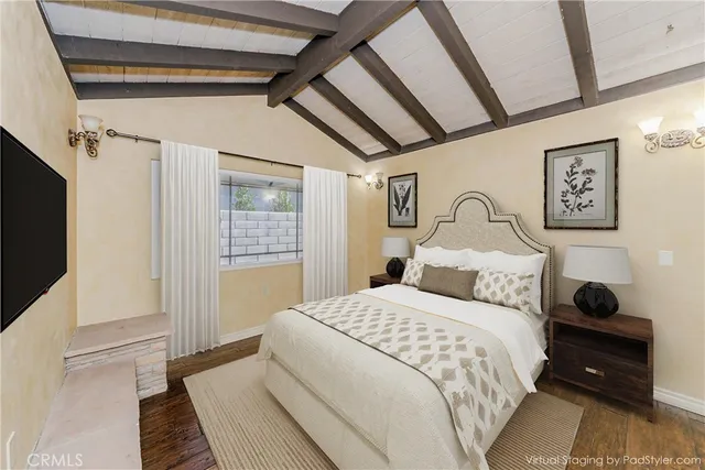 $1,560,000 | 5901 East Firenze Crescent, Anaheim Hills, CA 92807