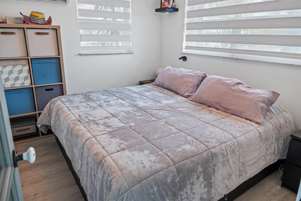 5829 Hayes Street Hollywood, FL 33021 - Photo 32 of 35