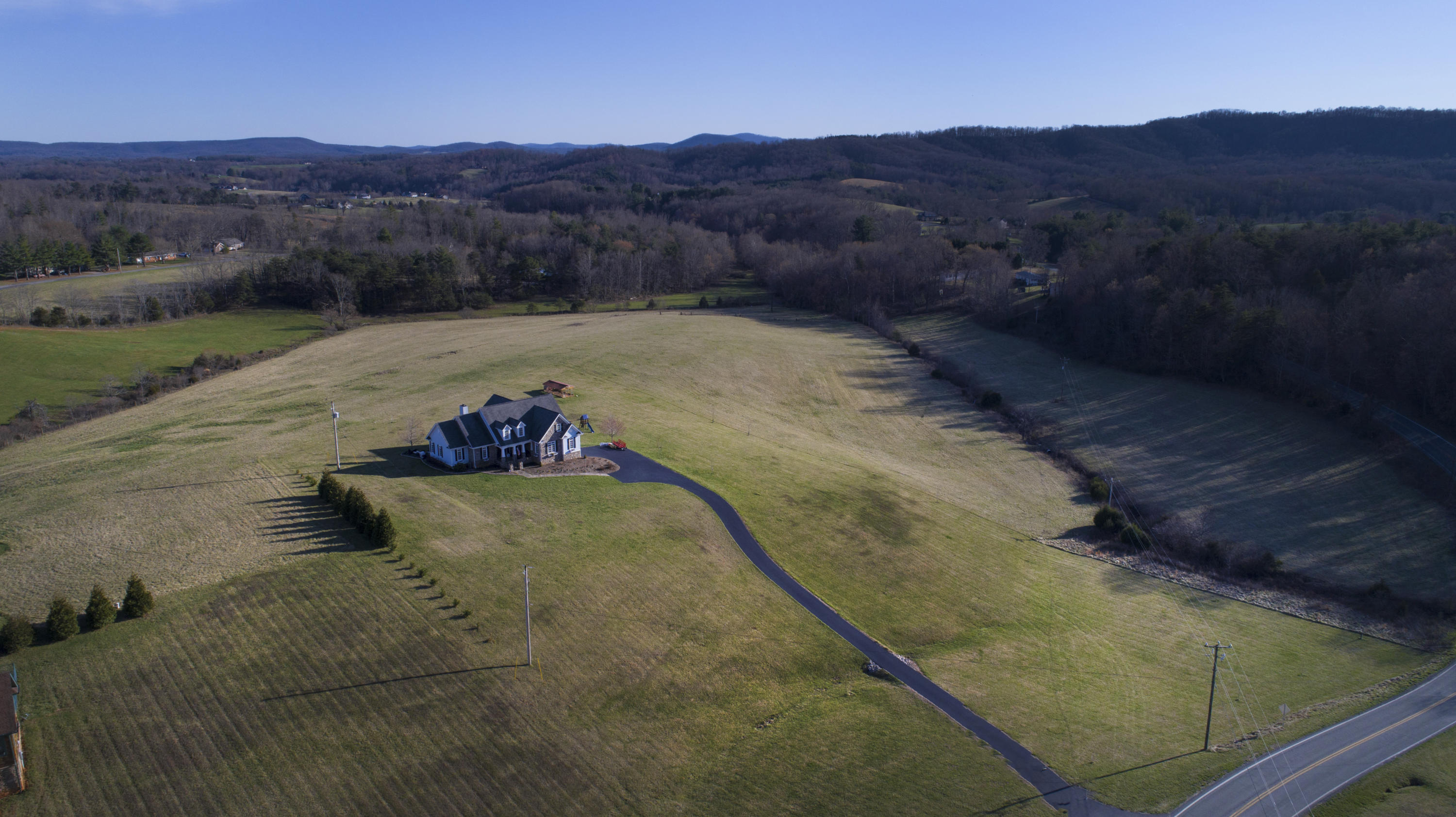 5030 Bethlehem Road Boones Mill, VA 24065 - Photo 36 of 43 a view of a back yard