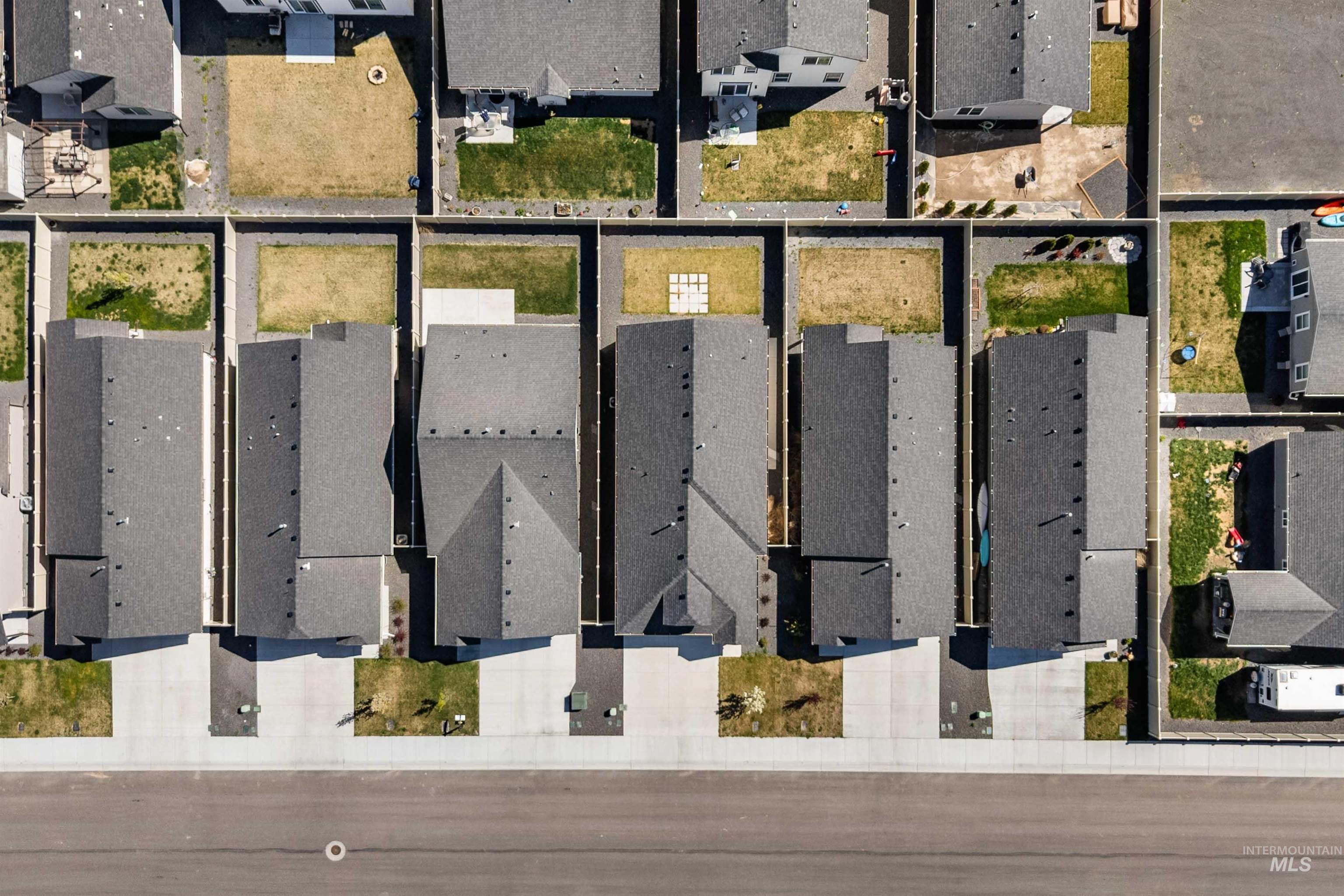 1603 Kenyon Mdw Street Twin Falls, ID 83301 - Photo 28 of 34 Aerial perspective of suburban area