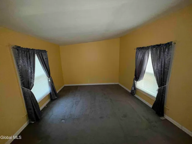 $129,900 | 95 11th Street, Troy, NY 12180