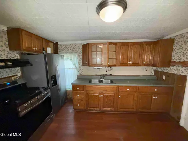 $129,900 | 95 11th Street, Troy, NY 12180