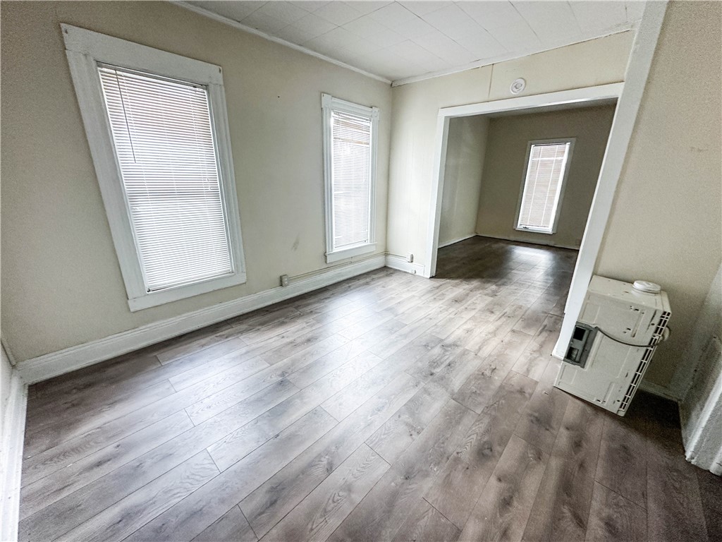 48 2nd Street Rochester, NY 14605 - Photo 6 of 8