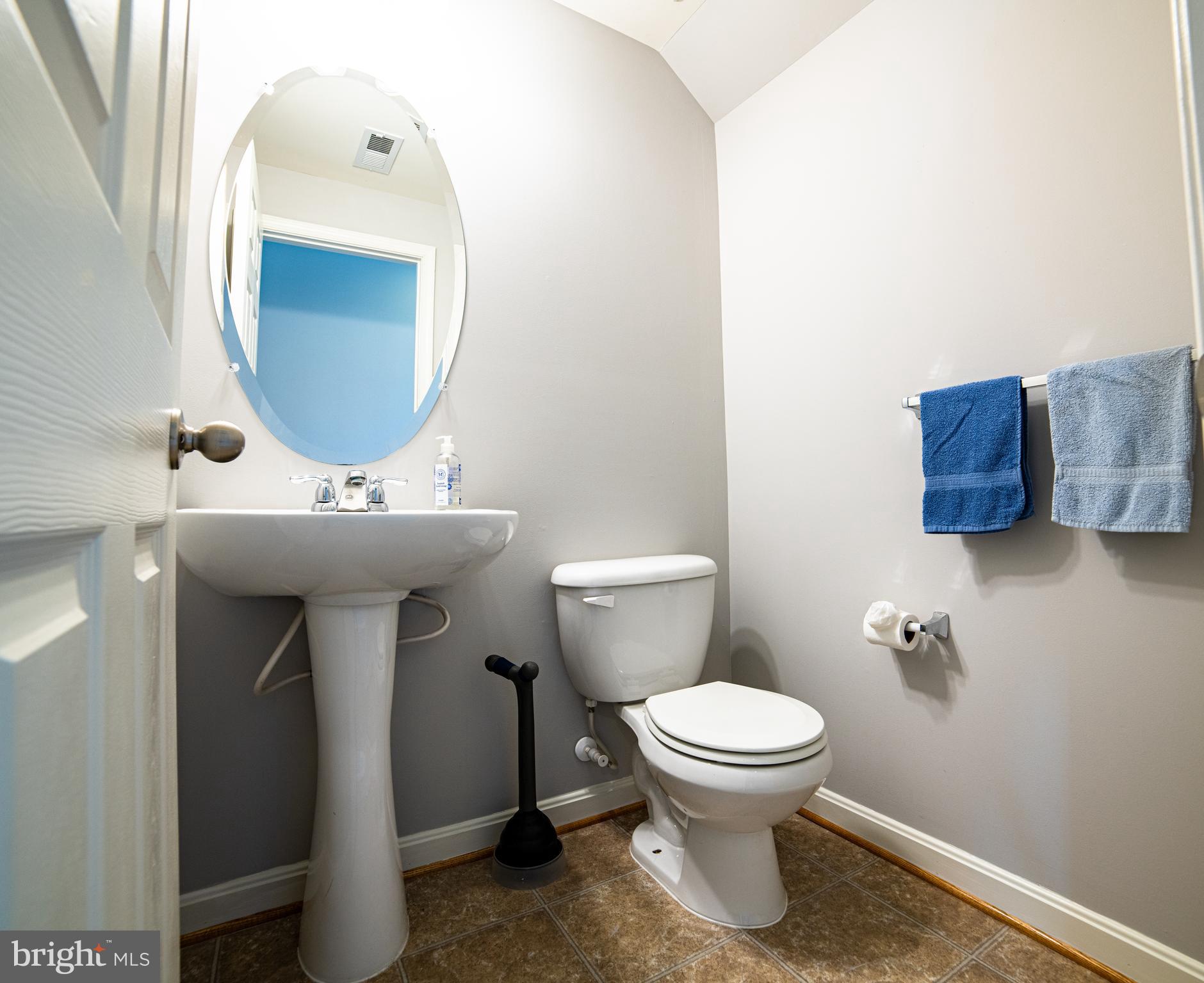 611 Amberfield Road Frederick, MD 21703 - Photo 22 of 27