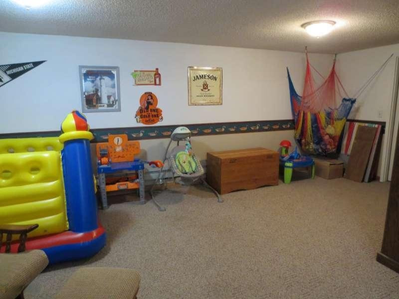 604 Farr Road Muskegon, MI 49441 - Photo 29 of 31 IMG_1970