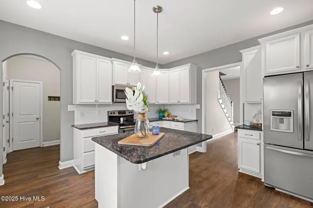 $435,000 | 129 Poplar Branch Way, Hampstead, NC 28443