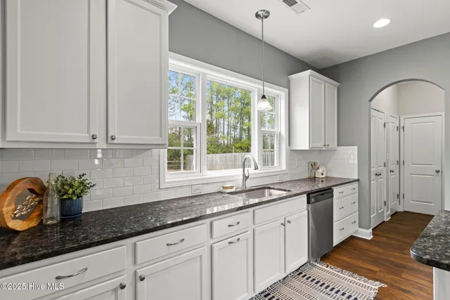 $435,000 | 129 Poplar Branch Way, Hampstead, NC 28443