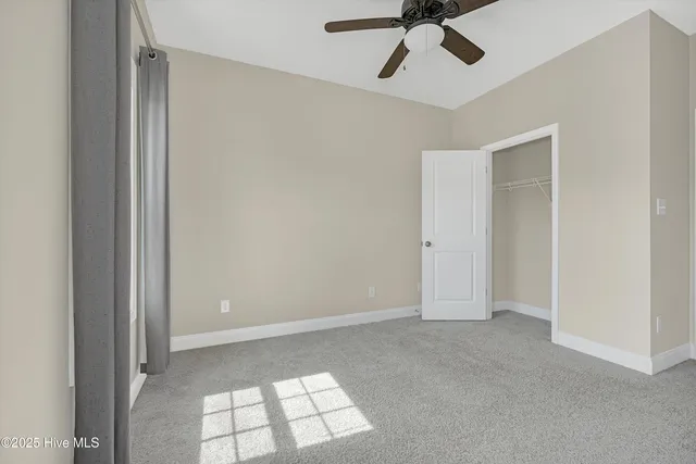 $435,000 | 129 Poplar Branch Way, Hampstead, NC 28443