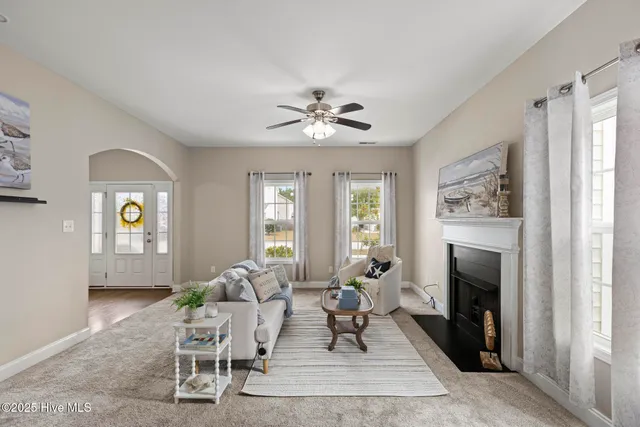 $435,000 | 129 Poplar Branch Way, Hampstead, NC 28443