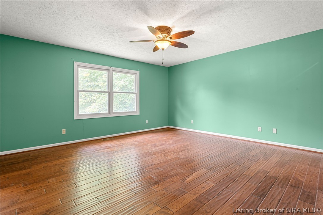 10127 New Cut Road Greenville, IN 47124 - Photo 20 of 67 Gallery Image 20