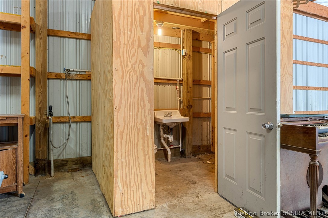 10127 New Cut Road Greenville, IN 47124 - Photo 47 of 67 Gallery Image 47