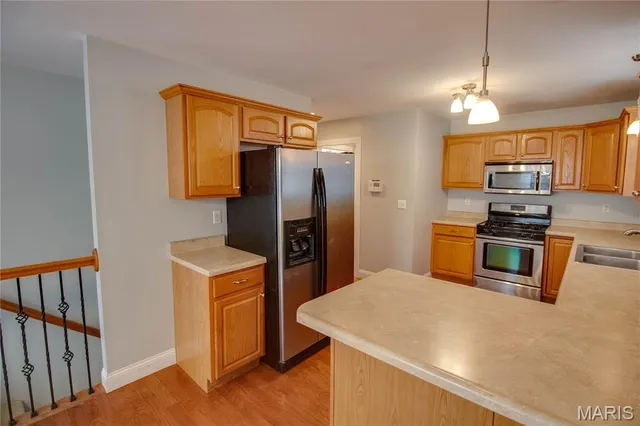 $304,760 | 4627 Wisteria Drive, Alton, IL 62002