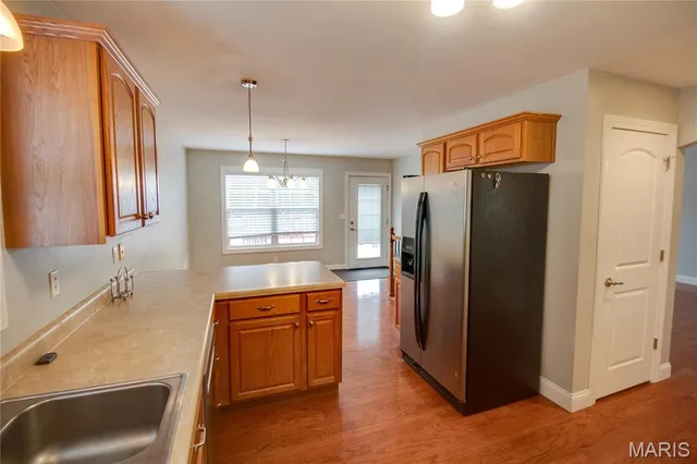 $304,760 | 4627 Wisteria Drive, Alton, IL 62002