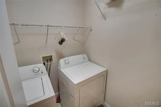 $304,760 | 4627 Wisteria Drive, Alton, IL 62002