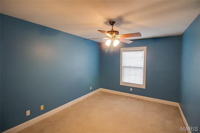 $304,760 | 4627 Wisteria Drive, Alton, IL 62002