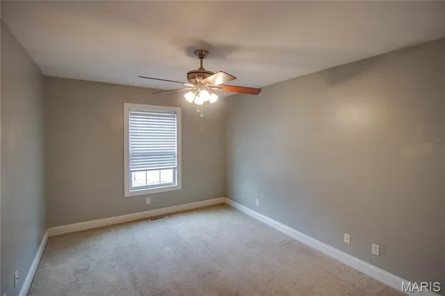 $304,760 | 4627 Wisteria Drive, Alton, IL 62002