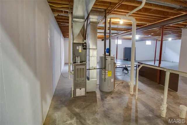 $304,760 | 4627 Wisteria Drive, Alton, IL 62002