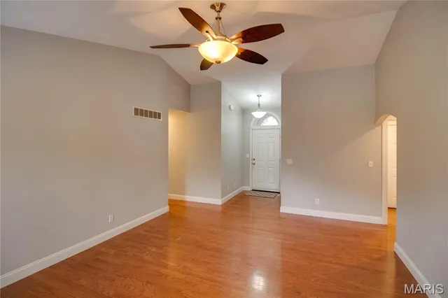 $304,760 | 4627 Wisteria Drive, Alton, IL 62002