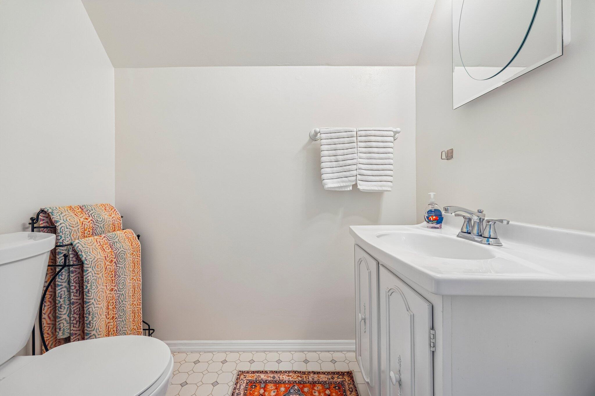 4963 North 127th Street Butler, WI 53007 - Photo 14 of 27 127th 1/2 Bathroom