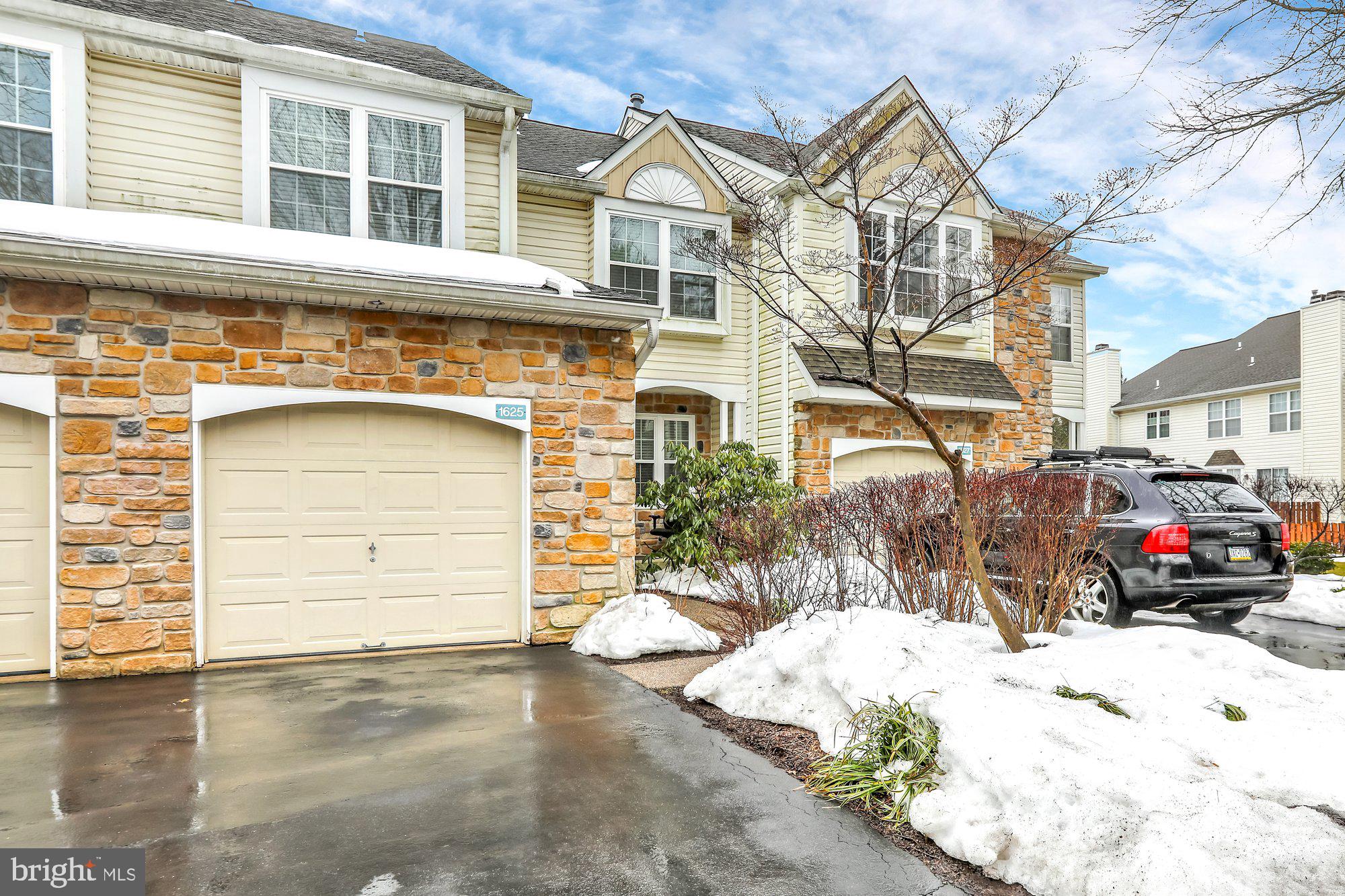 1625 Covington Road Yardley, PA 19067 - Photo 2 of 36