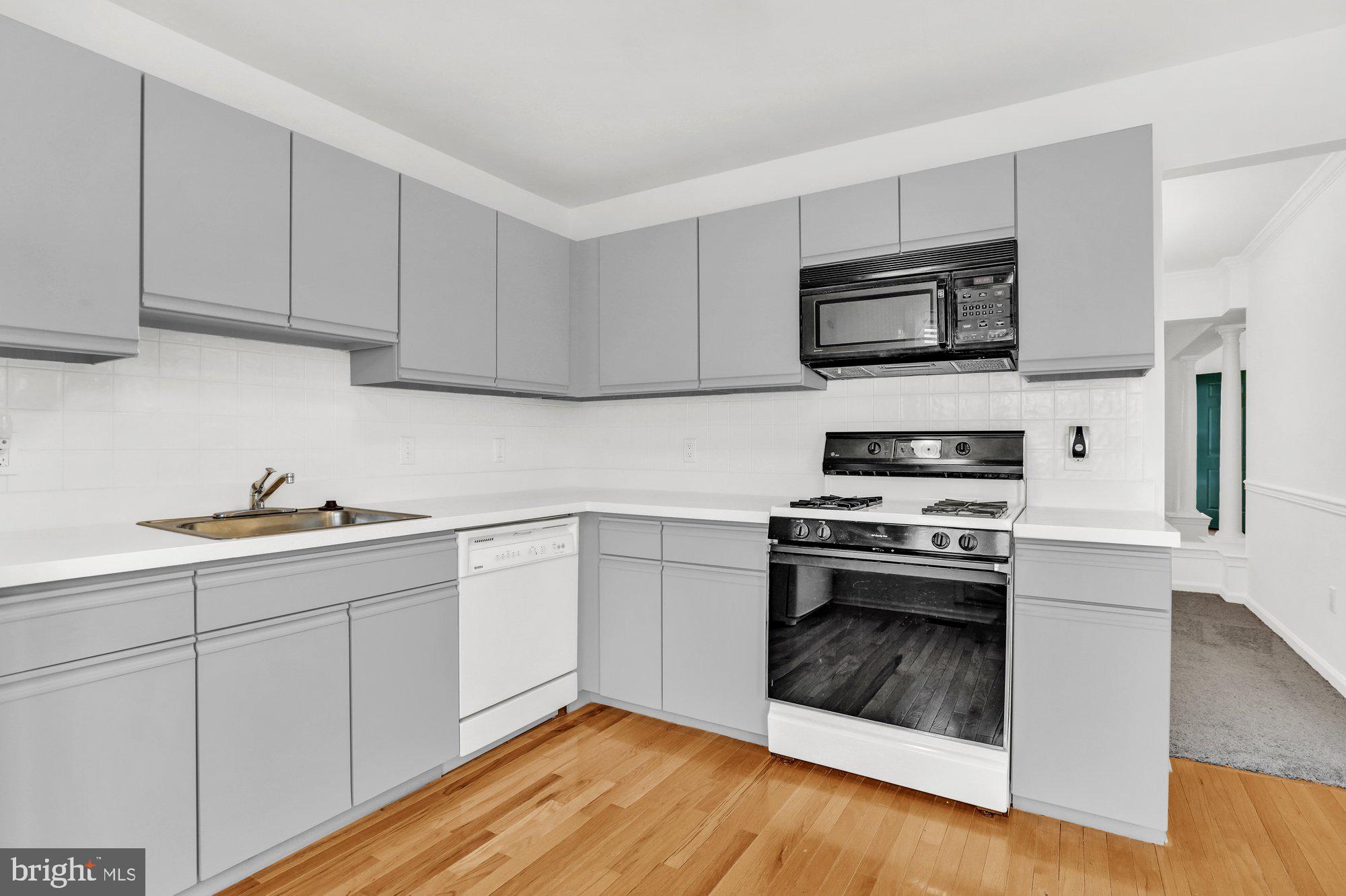 1625 Covington Road Yardley, PA 19067 - Photo 15 of 36
