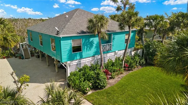 $699,000 | 838-840 Rabbit Road, Sanibel, FL 33957