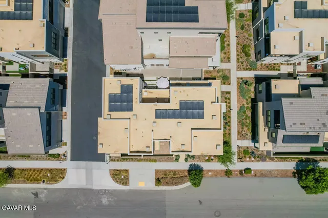 $699,000 | 27504 Illumination Court, Valencia, CA 91381