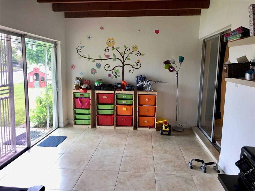 10331 Southwest 20th Street, Unit 10331 Miami, FL 33165 - Photo 6 of 11 Photo 6
