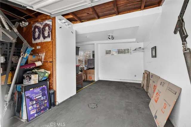 $1,099,000 | 1524 East Hellman Street, Long Beach, CA 90813