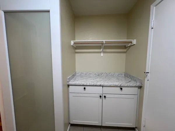 $2,000 | 137 Salado Drive, Kyle, TX 78640