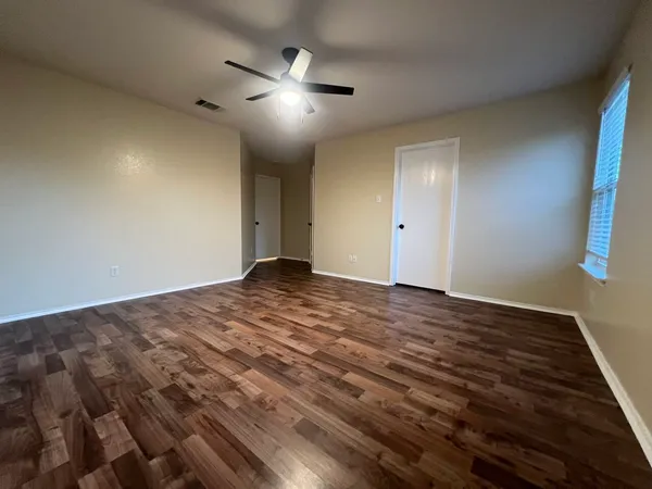 $2,000 | 137 Salado Drive, Kyle, TX 78640