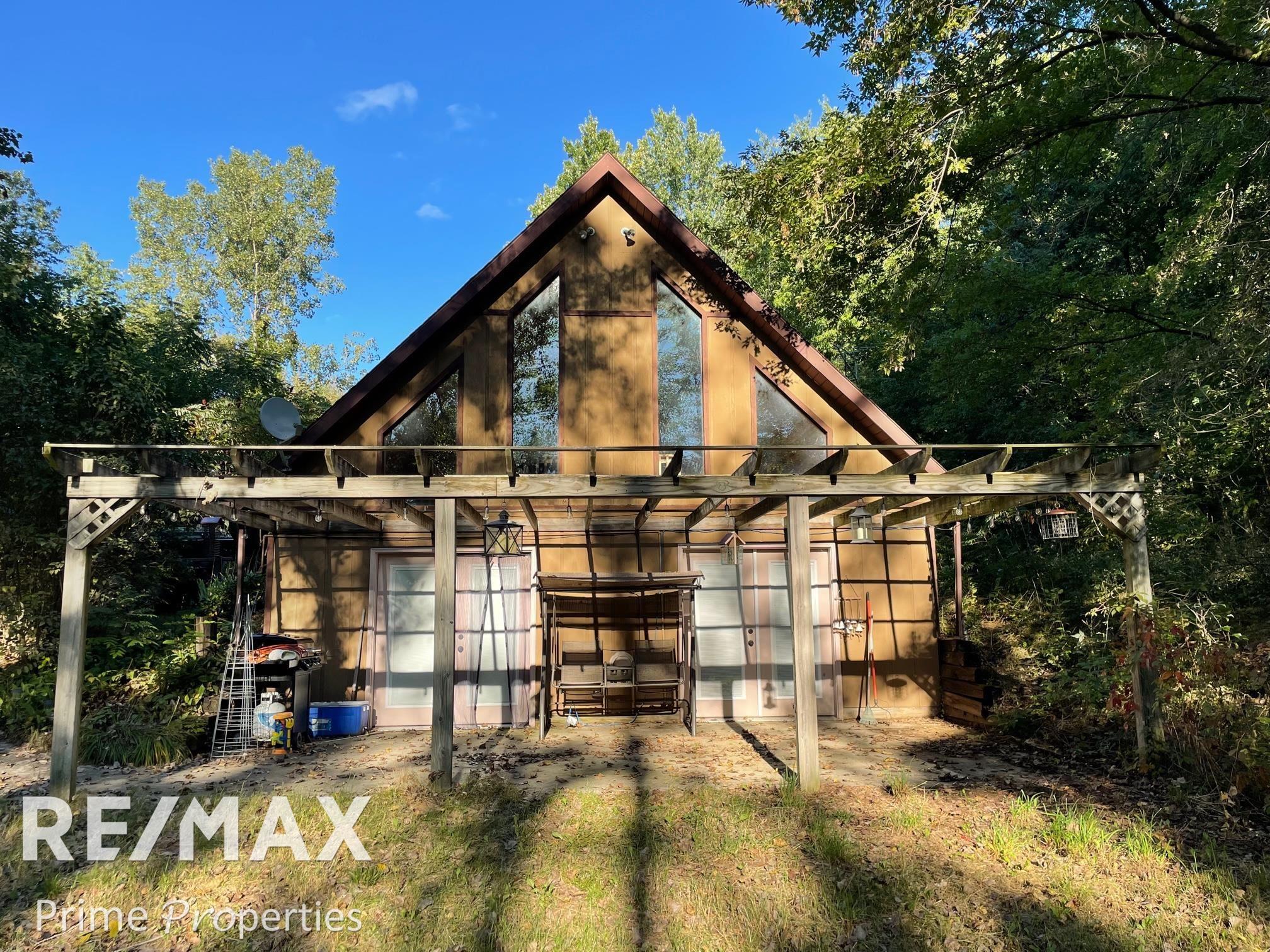 5757 Washburn Road Vassar, MI 48768 - Photo 1 of 28