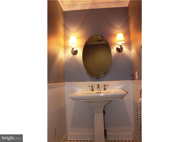798 Tory Hollow Road Berwyn, PA 19312 - Photo 16 of 25 Bathroom