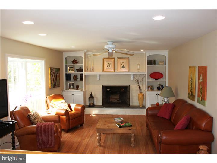 798 Tory Hollow Road Berwyn, PA 19312 - Photo 7 of 25 Family Room