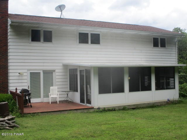 113 T Rt 351 Moscow, PA 18444 - Photo 2 of 24