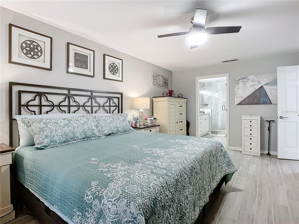 2285 Asbury Road Deltona, FL 32738 - Photo 19 of 56 Master Bedroom