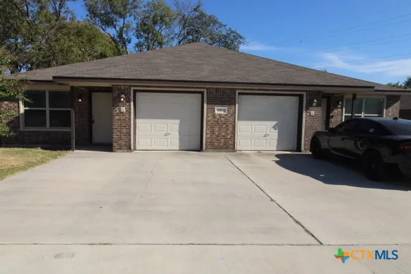 $1,100 | 911 Brookview Drive, Unit B, Copperas Cove, TX 76522