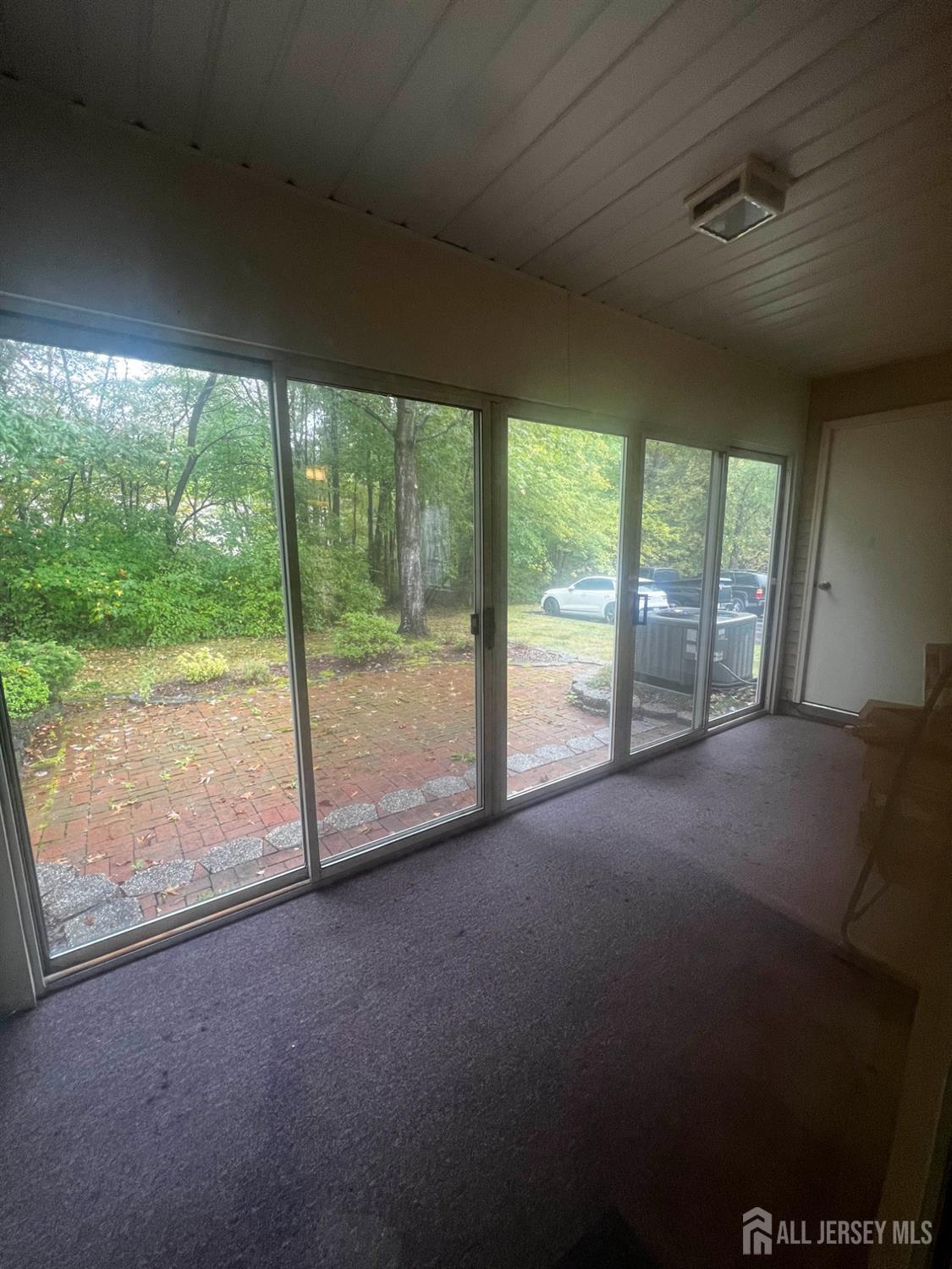 143 Archery Court Old Bridge, NJ 08857 - Photo 23 of 29 a view of room with a large window