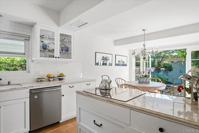 $1,575,000 | 131 Cancha De Golf, Rancho Santa Fe, CA 92091