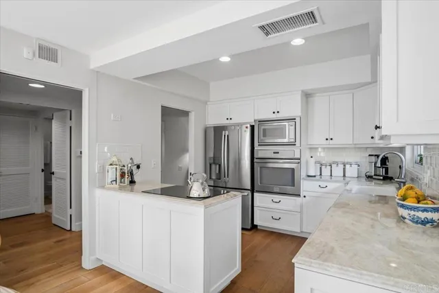 $1,575,000 | 131 Cancha De Golf, Rancho Santa Fe, CA 92091