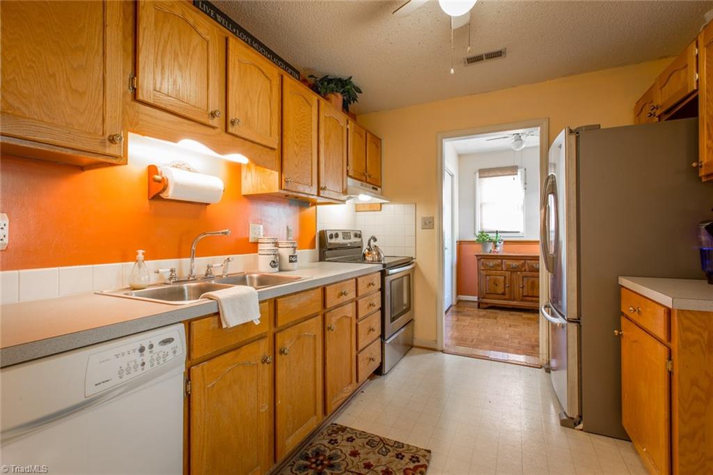 1653 Quillmark Road Winston-Salem, NC 27127 - Photo 10 of 28 Gallery Image 10