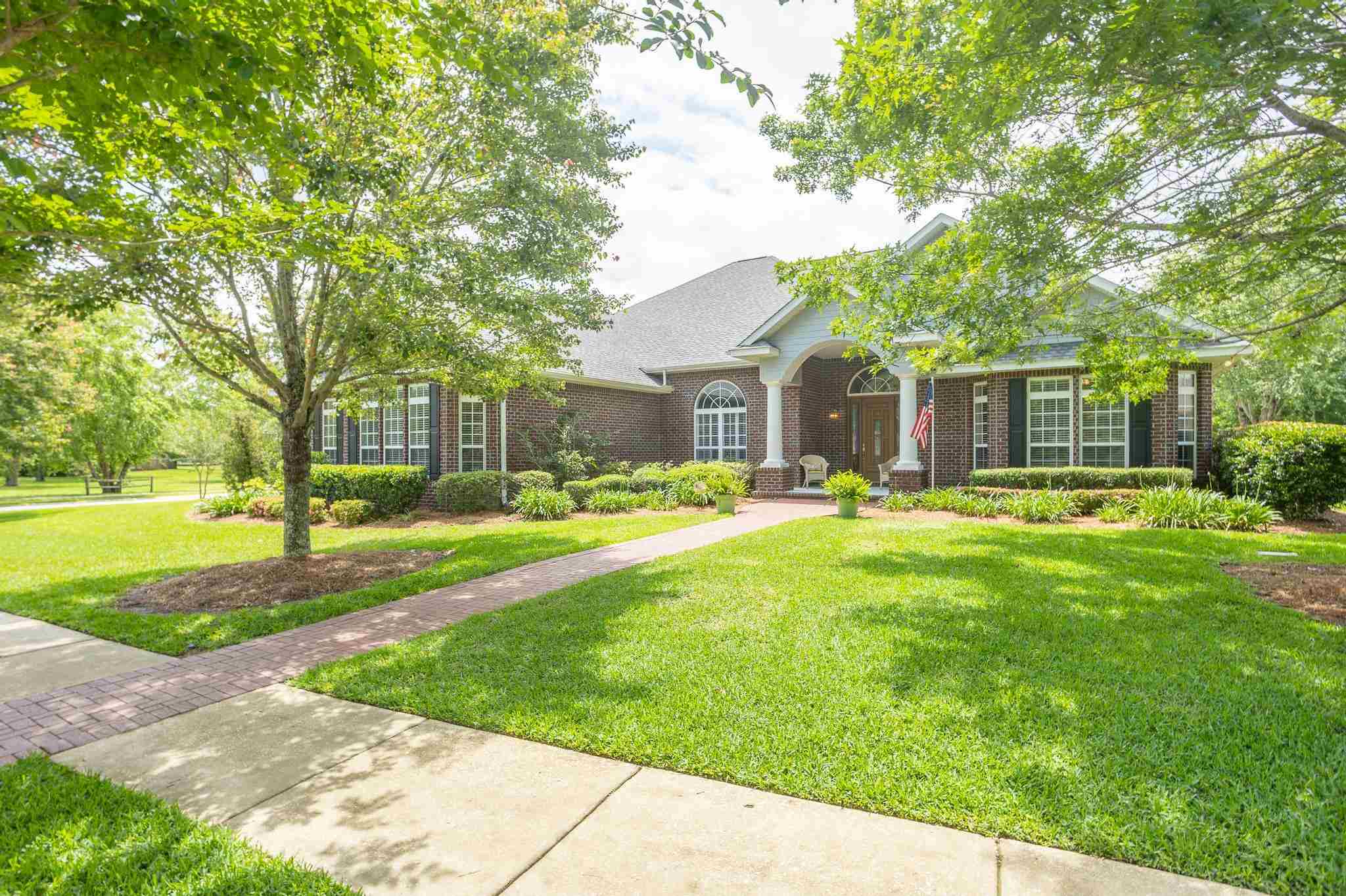 1259 Soaring Boulevard Cantonment, FL 32533 - Photo 3 of 49