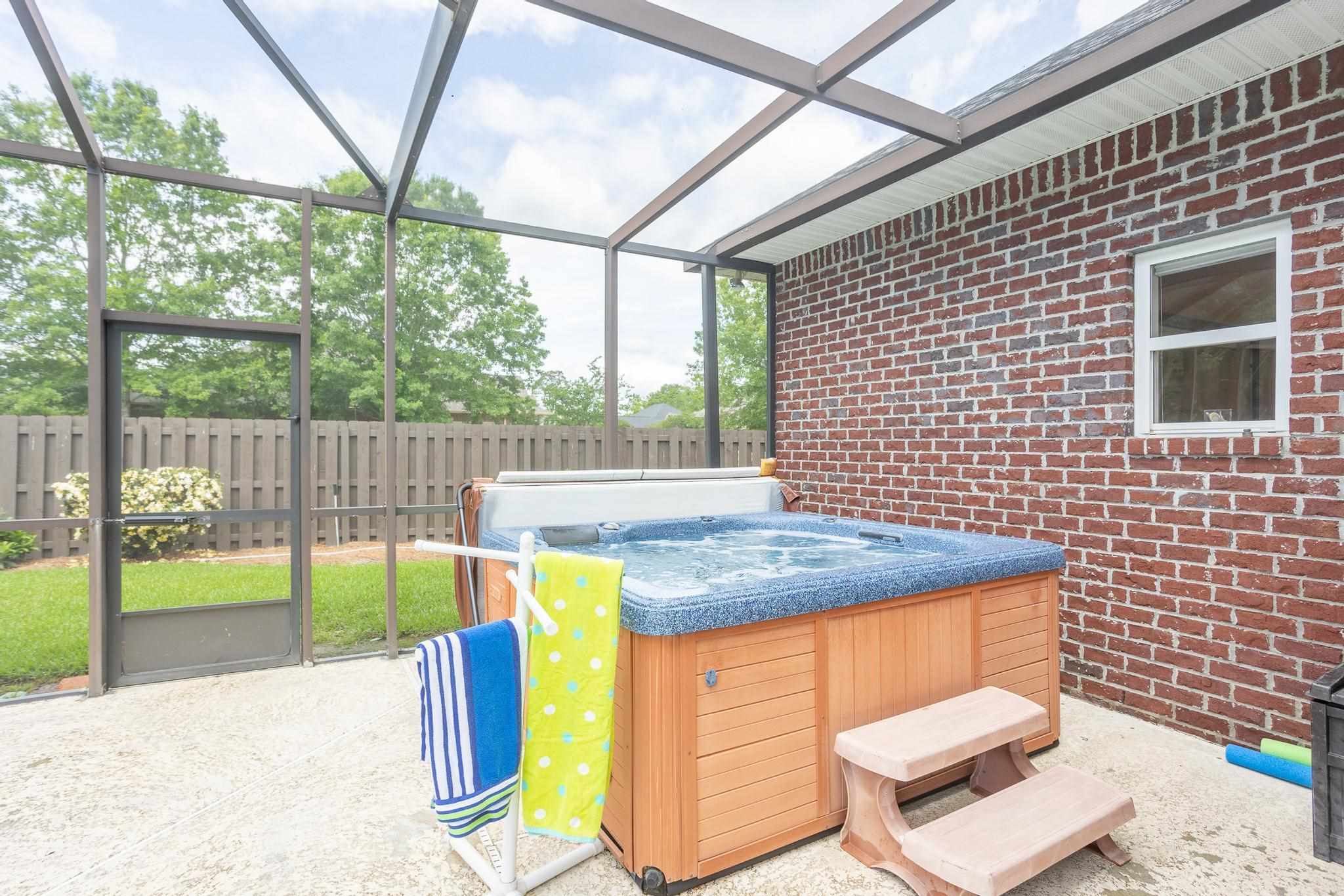 1259 Soaring Boulevard Cantonment, FL 32533 - Photo 8 of 49