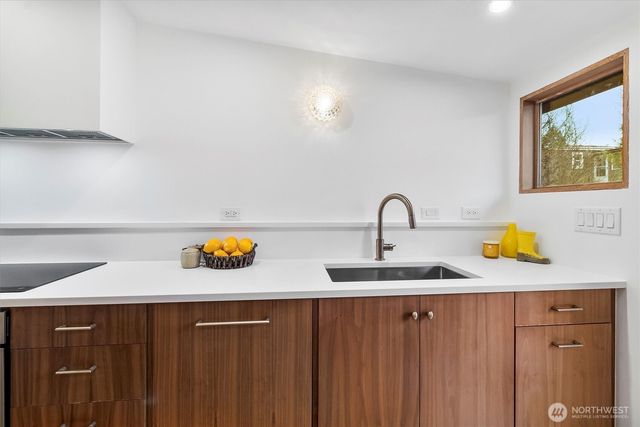 $609,000 | 3216 Bennett Drive, Bellingham, WA 98225