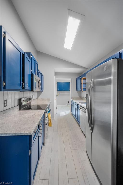 7598 Hampton Road Clemmons, NC 27012 - Photo 4 of 38