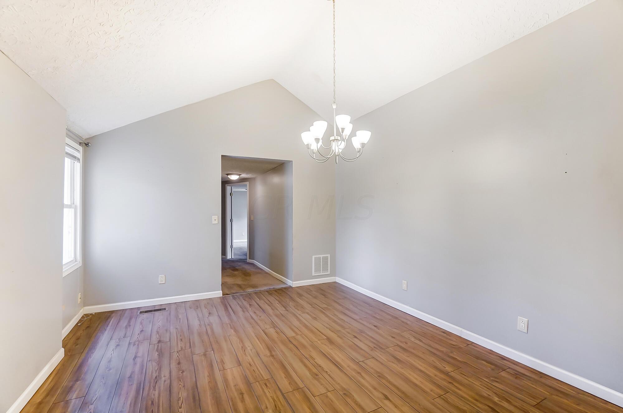 2194 Smeltzer Road Marion, OH 43302 - Photo 13 of 42 013