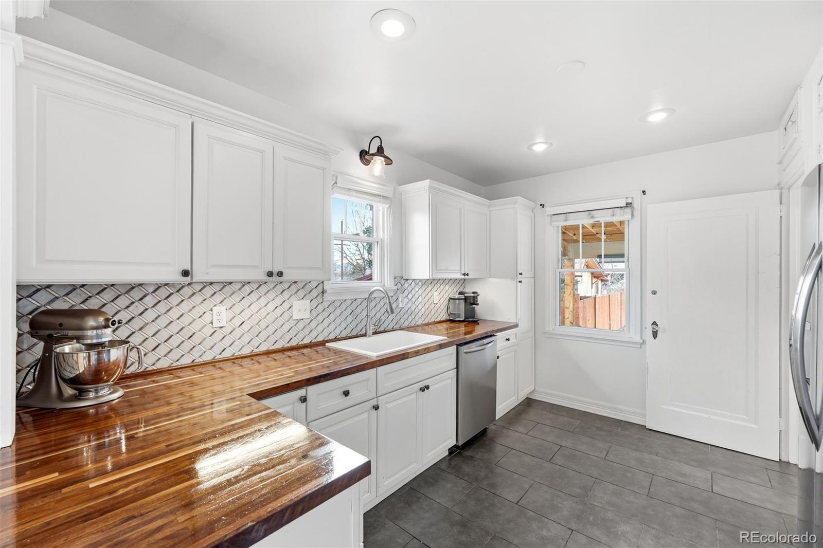 3101 Chase Street Wheat Ridge, CO 80214 - Photo 12 of 47