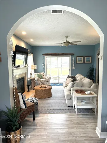 $2,500 | 1727 West Sandridge Court Southwest, Ocean Isle Beach, NC 28469